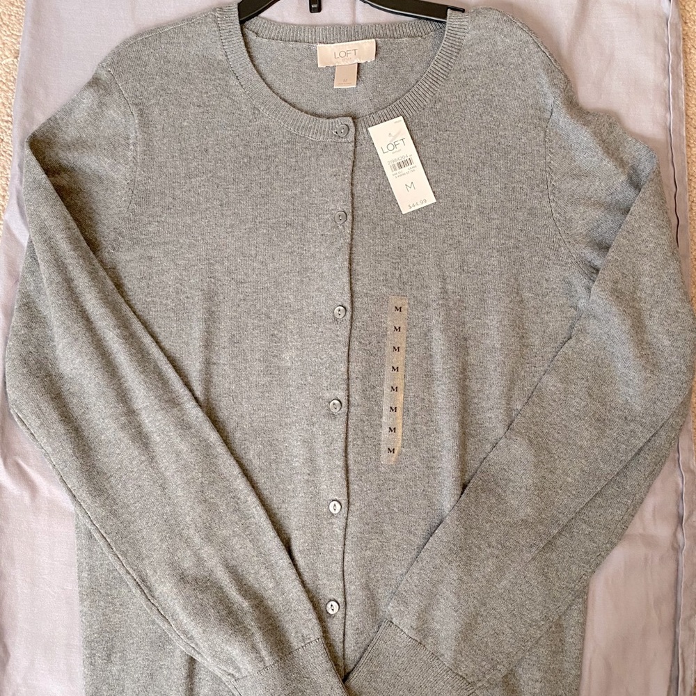 Grey cardigan